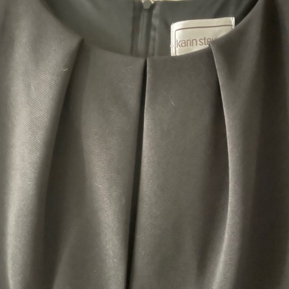 Women's "little black dress"